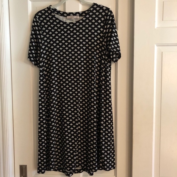 Loft Dress - Picture 2 of 4